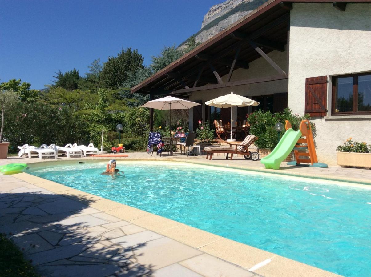 Villa Avec Vue Biviers Exteriér fotografie